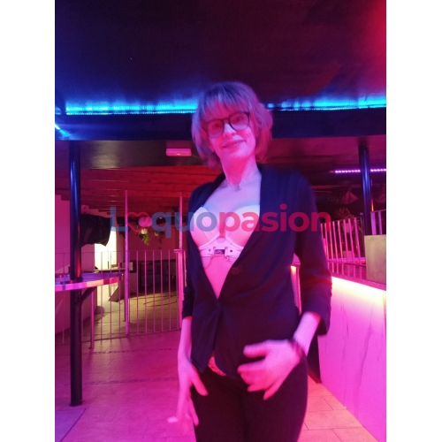 MARINA SIMPATICA ITALIANA NOVEDAD EN CALAFEL 1